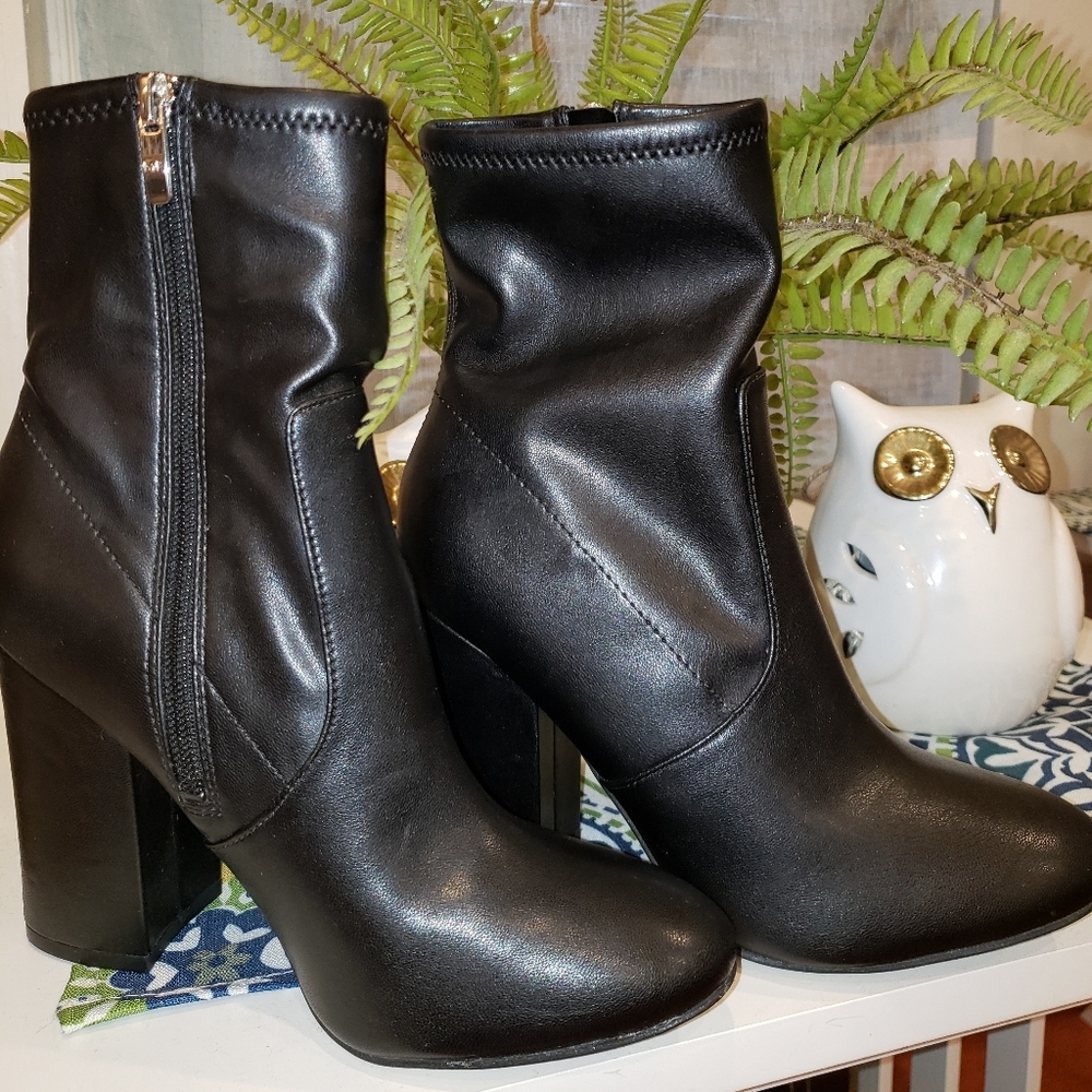 Marc Fisher Boots